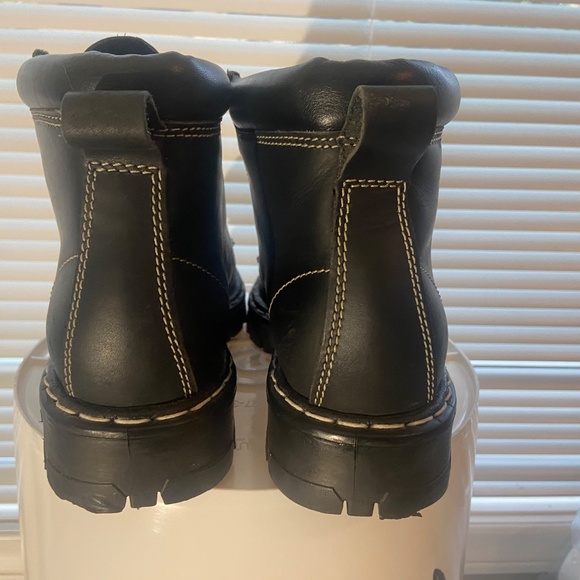 Roots TUFF Boots Mens 7 ( Women's 9 ) - Picture 6 of 9